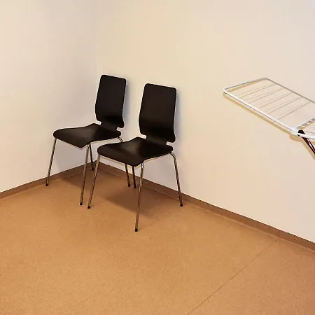 12 Person In Дом отдыха